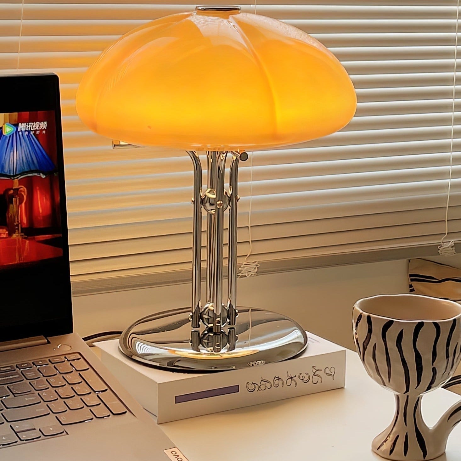 Lampe de table Bauhaus Mushroom