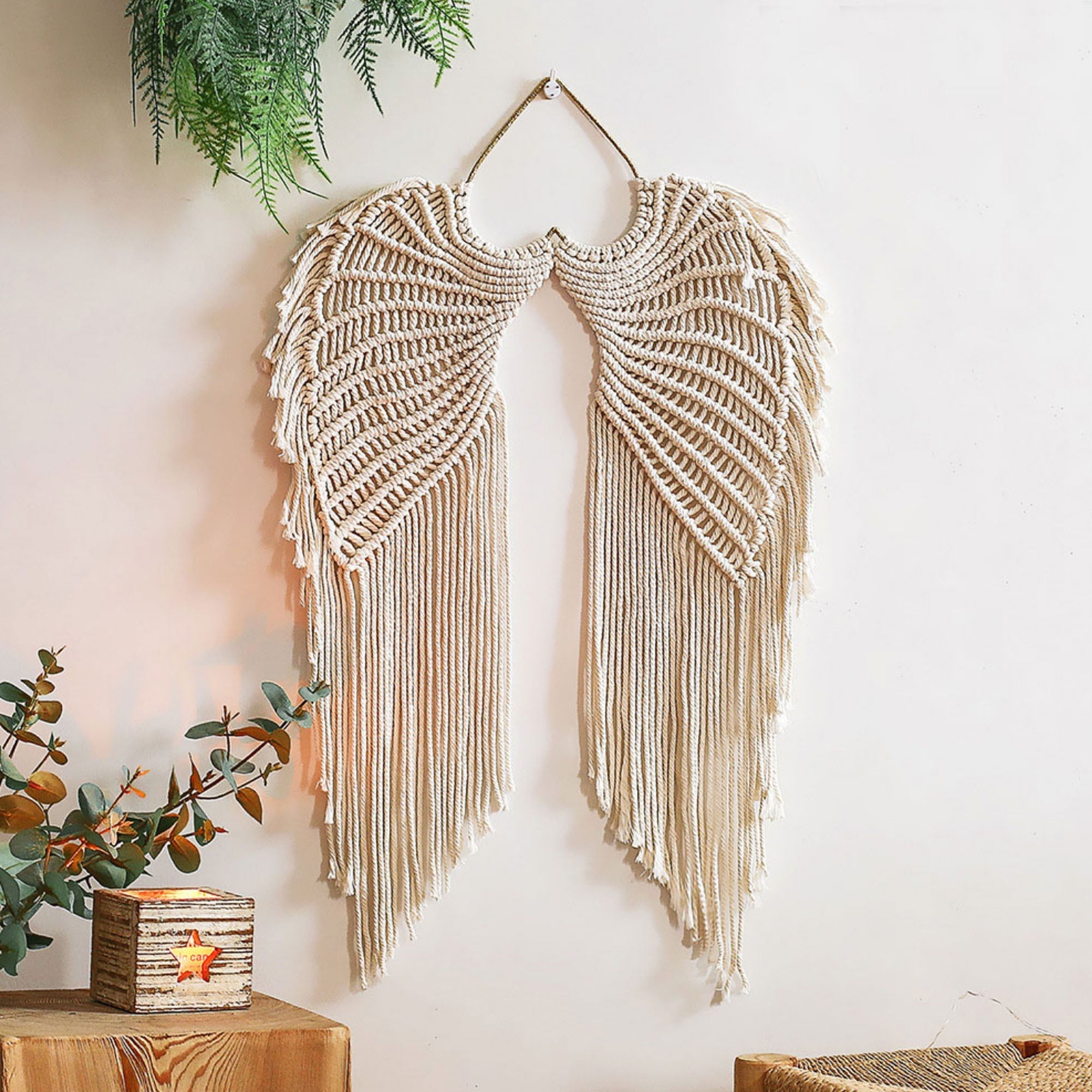 Závěsná nástěnná dekorace Angel Wings Macrame