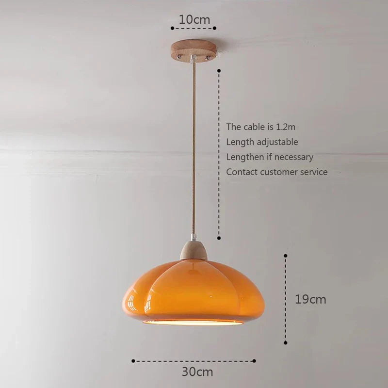 MedievalLuxe - Creamy pendant light