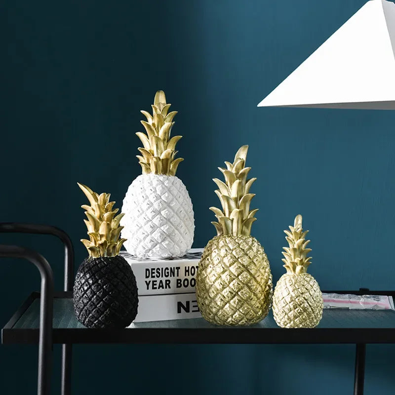 LumiPine - Złoty Ananas Dekoracja Domowa