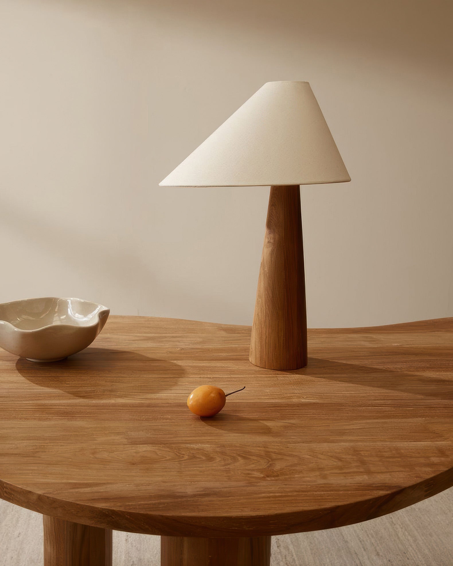 Serene Retreat Massief Houten Vloerlamp