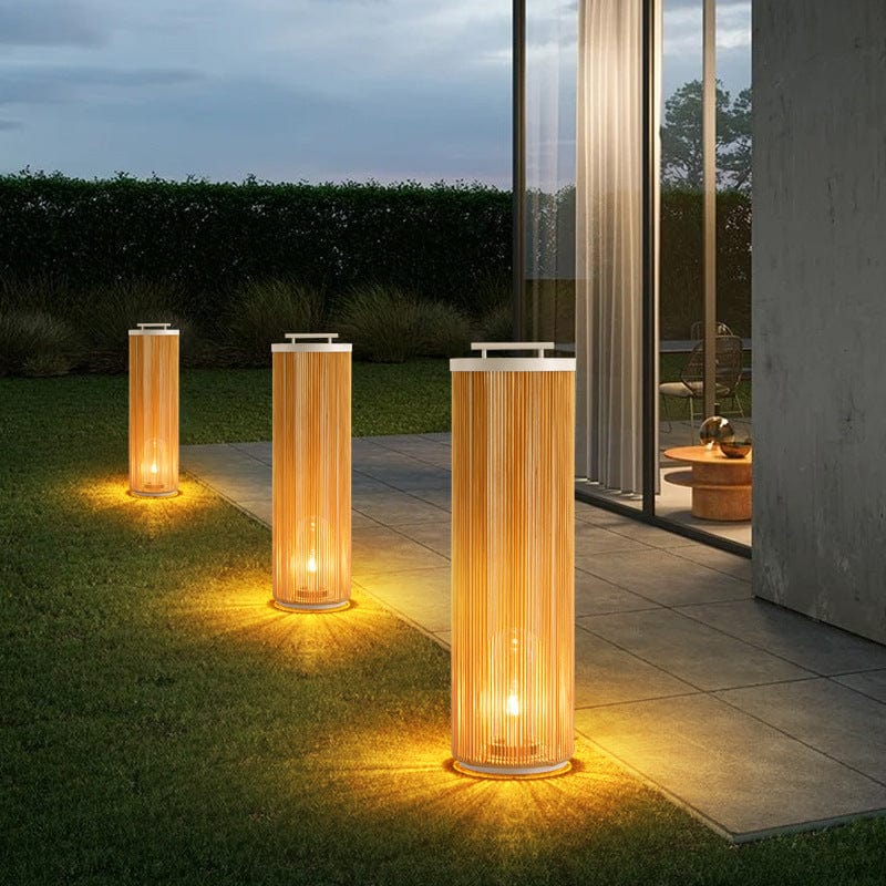 Solara Luxe Outdoor Light (Solar)