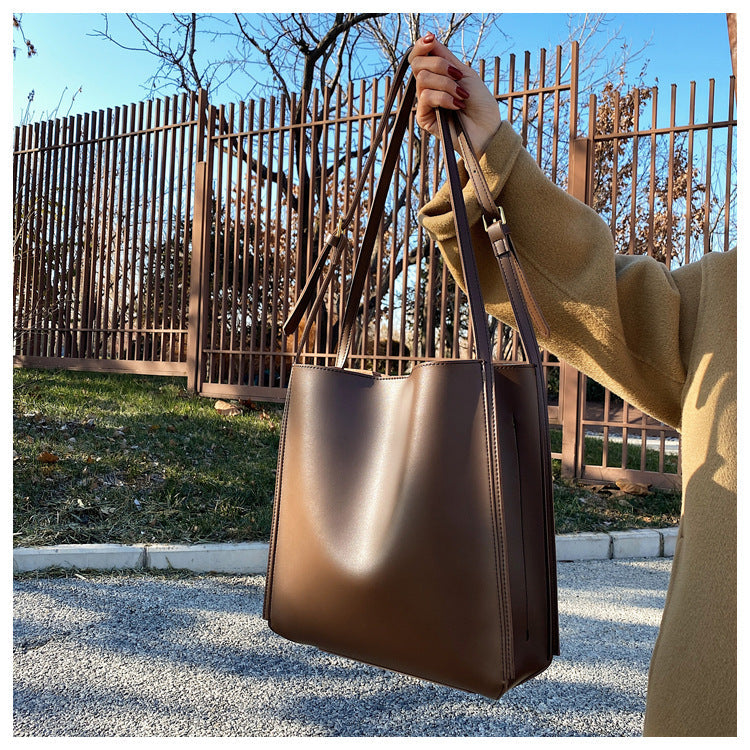 The Cuadrado Minimalist Crossbody Tote Bag