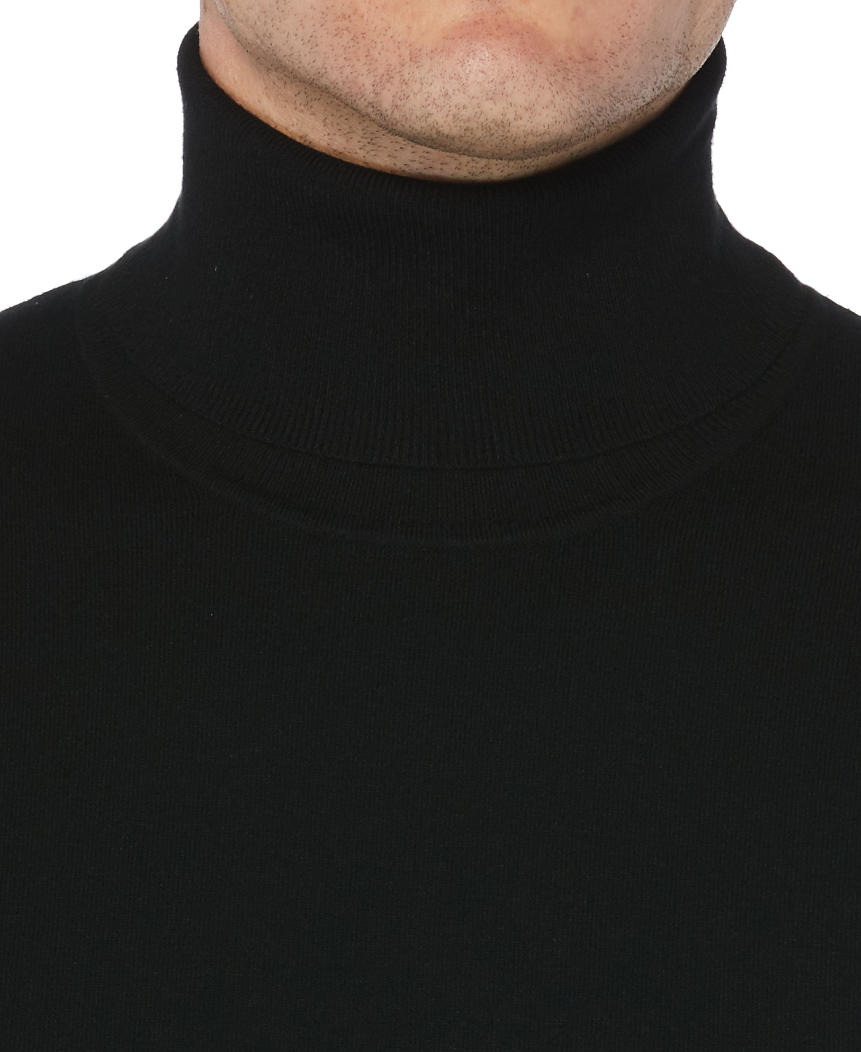 Solid Tech Knit Turtleneck -neule