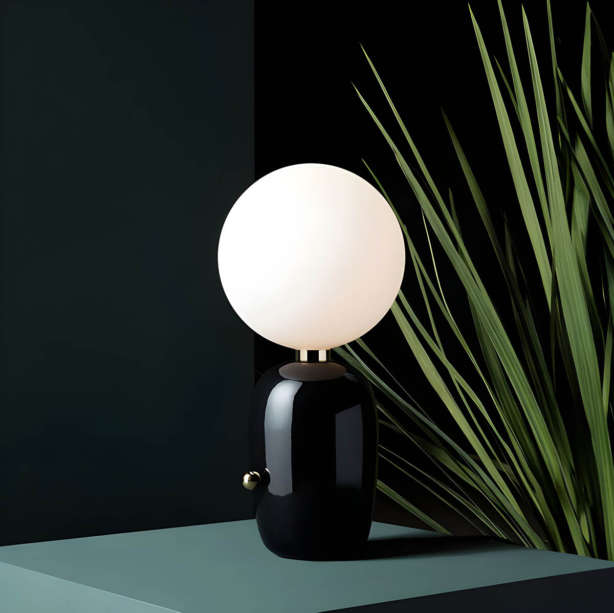 EssenceLamp: iluminación sencilla y elegante, perfecta para cualquier interior