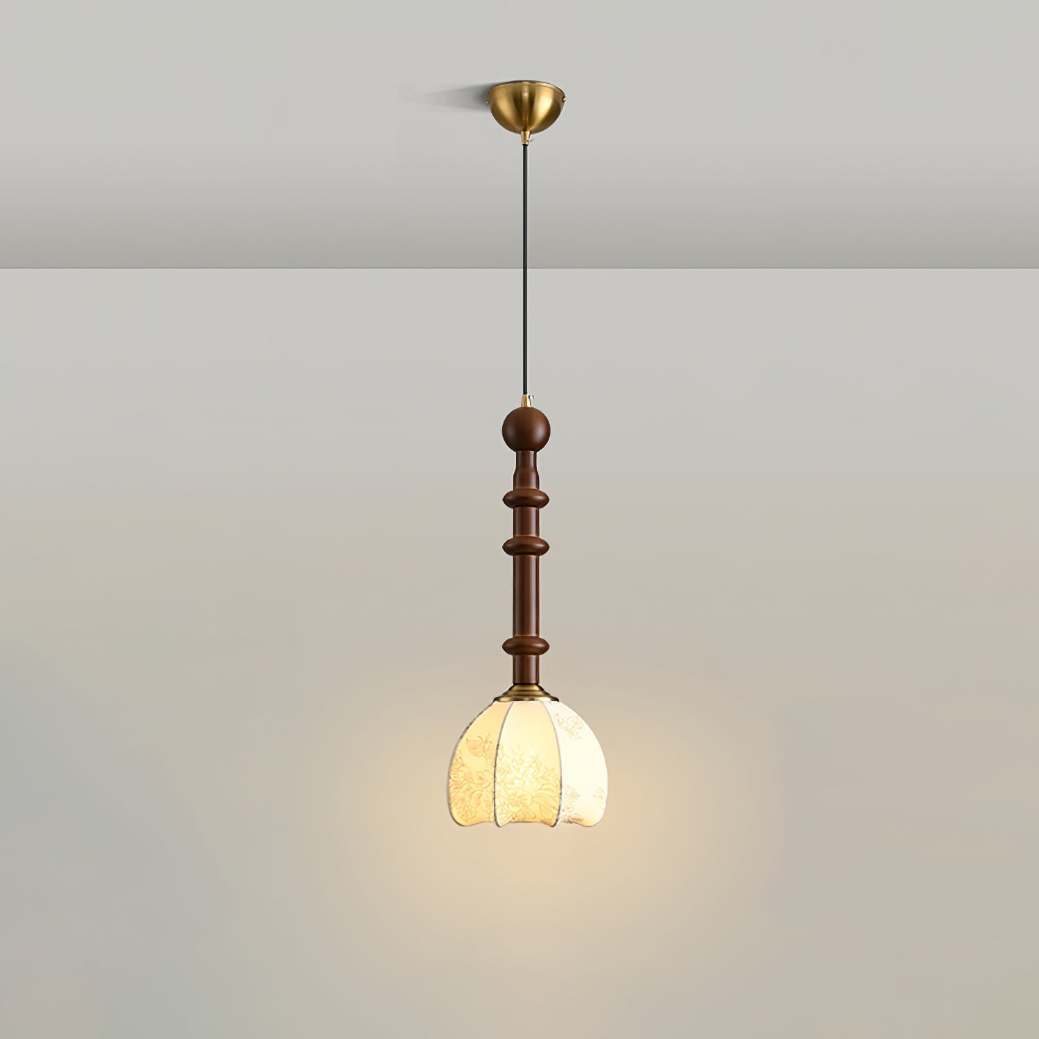 RomaLumière – Elegant Italian Pendant Lamp