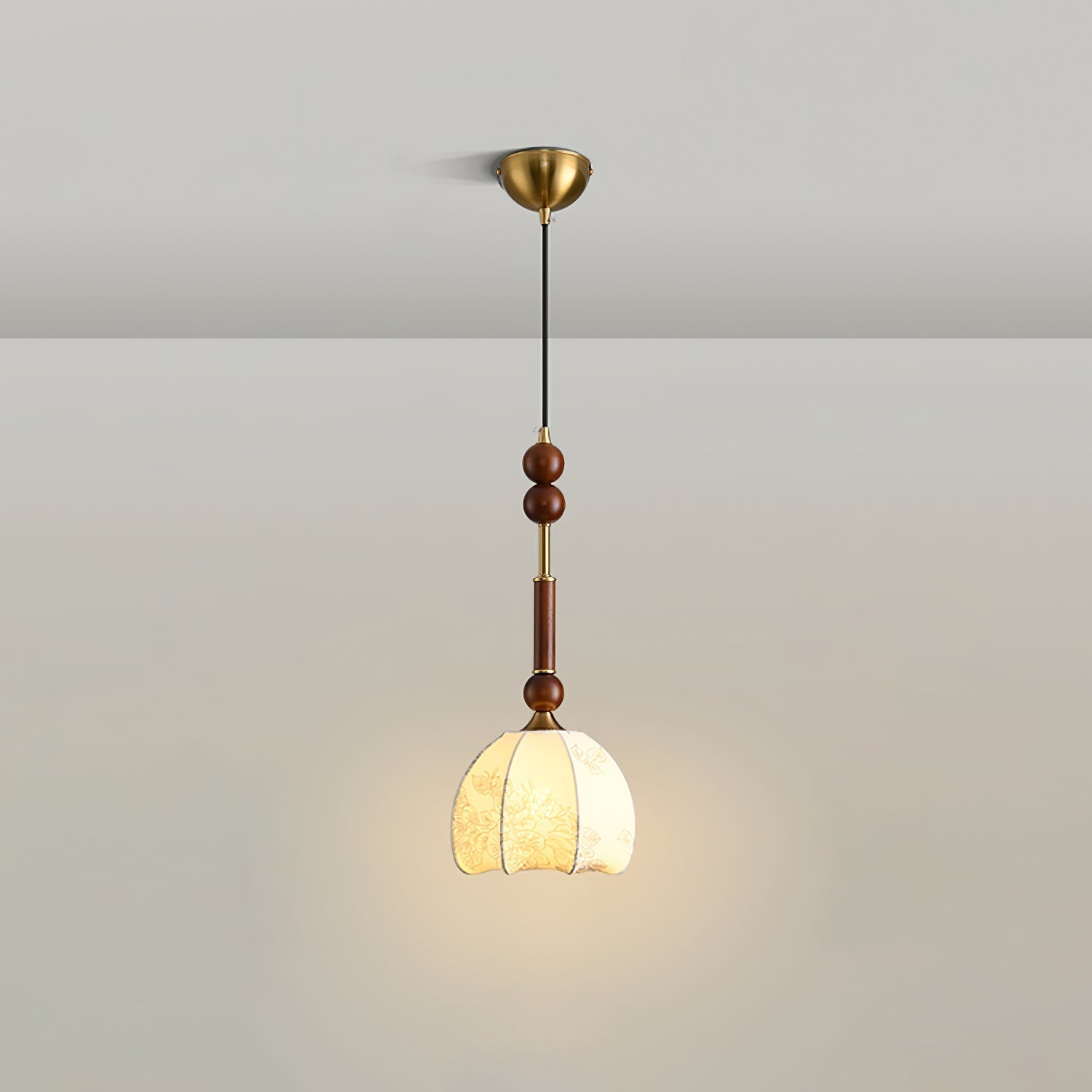 RomaLumière – Elegant Italian Pendant Lamp