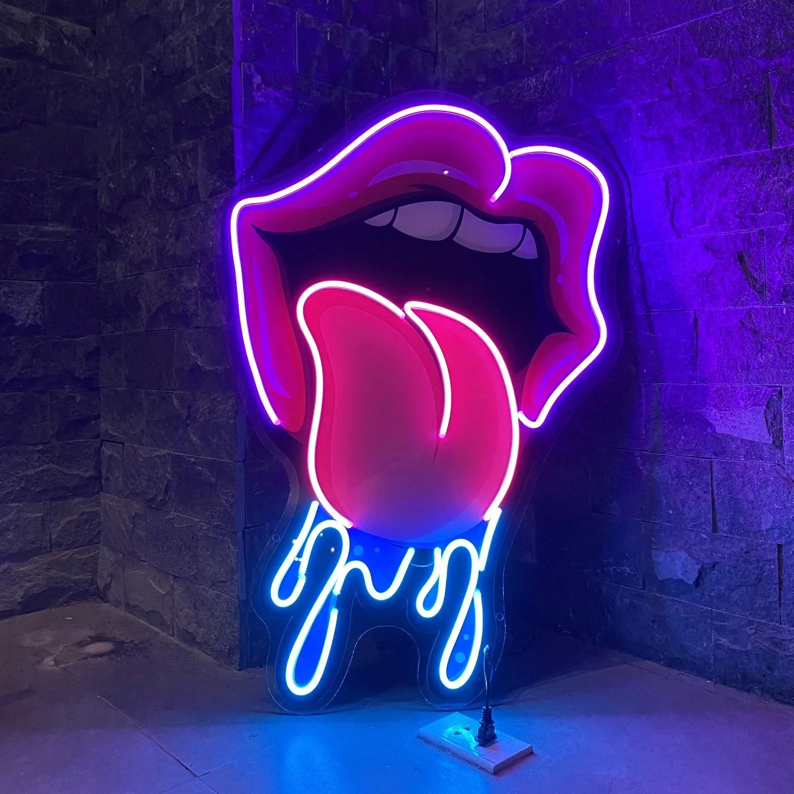 Neon Drip Lips Light