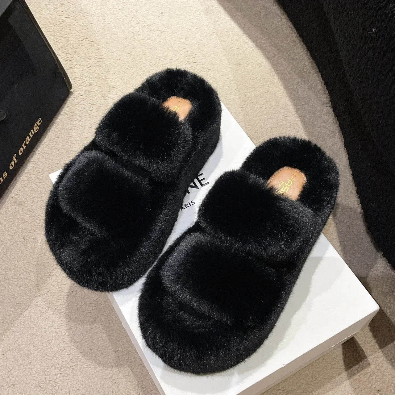 FuzzyElegance - Pantofole morbide per donna