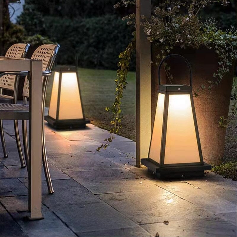 Retro Garden LED Portable Light