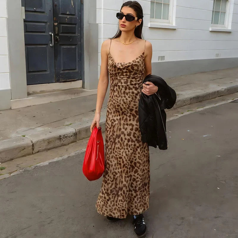 Vestido Cami de Estampa de Leopardo Vintage Sara - Vestido de Verão Sem Mangas com Decote em V Sexy