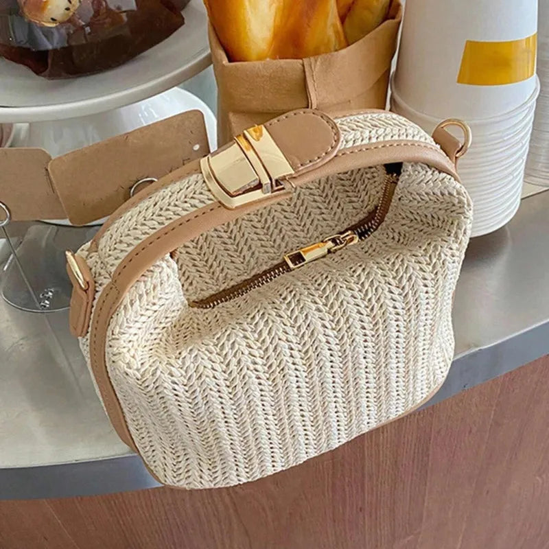 Trendy Woven Bucket Bag - Summer Seaside Essential