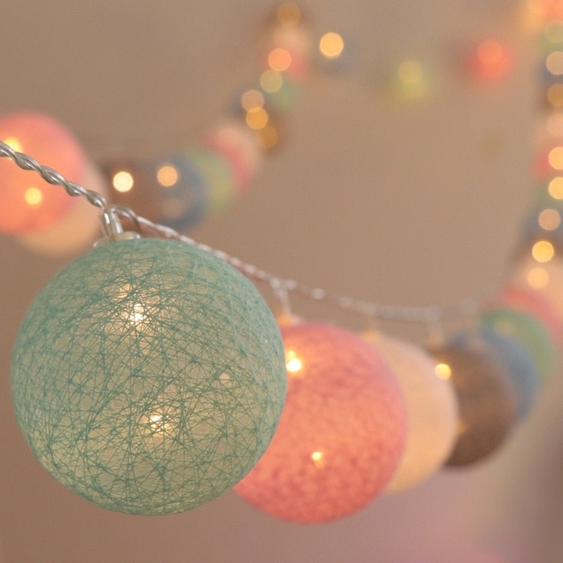 Bomullsboll LED Light Garland