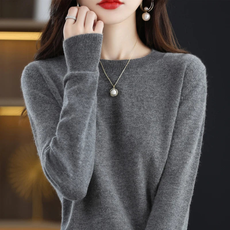 Charlotte: 100% wool cashmere sweater