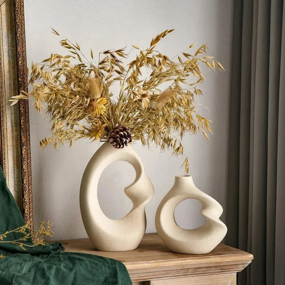 Creative Curved Decorative Vase