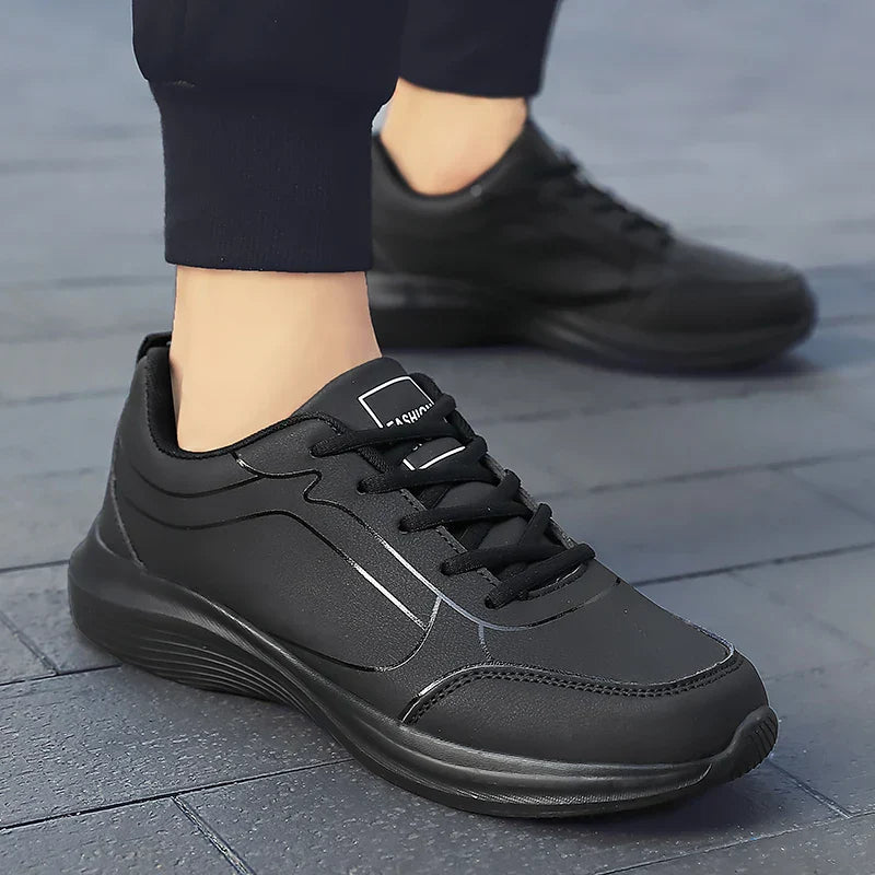 TriumphRun leather sports shoes for men