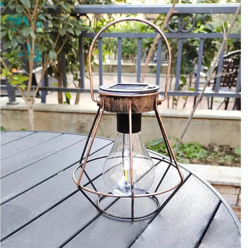 Stella - Waterproof Outdoor Solar Lamp