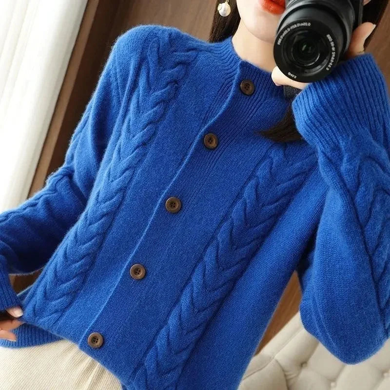 Elegant Knitted Cardigan