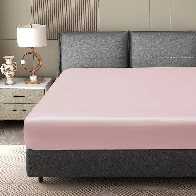 SatinShield - Luxury Mattress Cover for Comforting Sleep