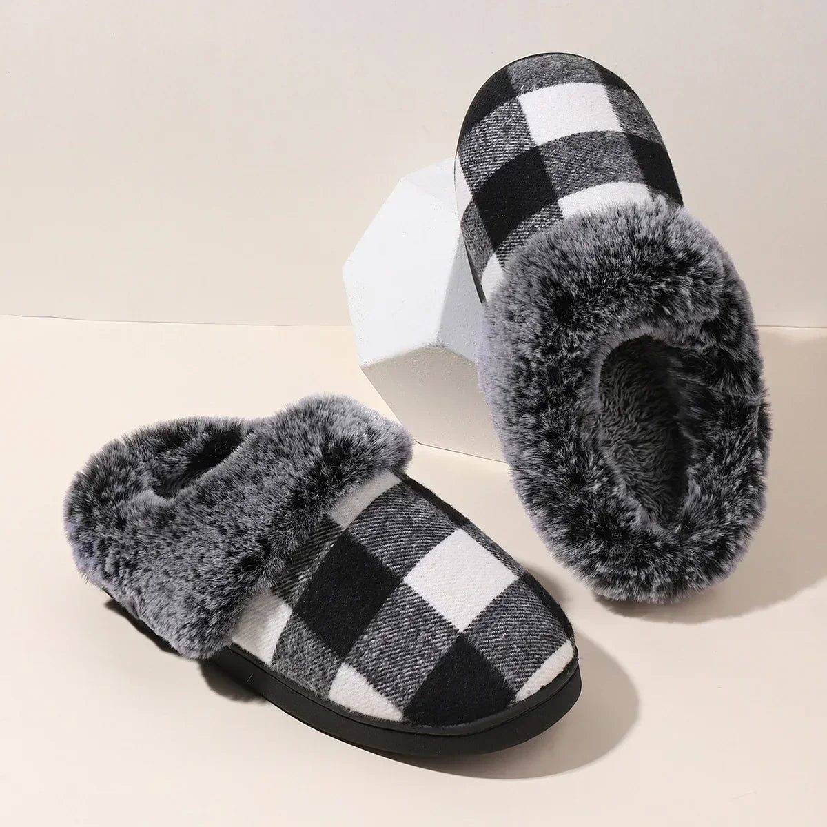 ThickWarmth - Non-slip Winter Classic Slippers