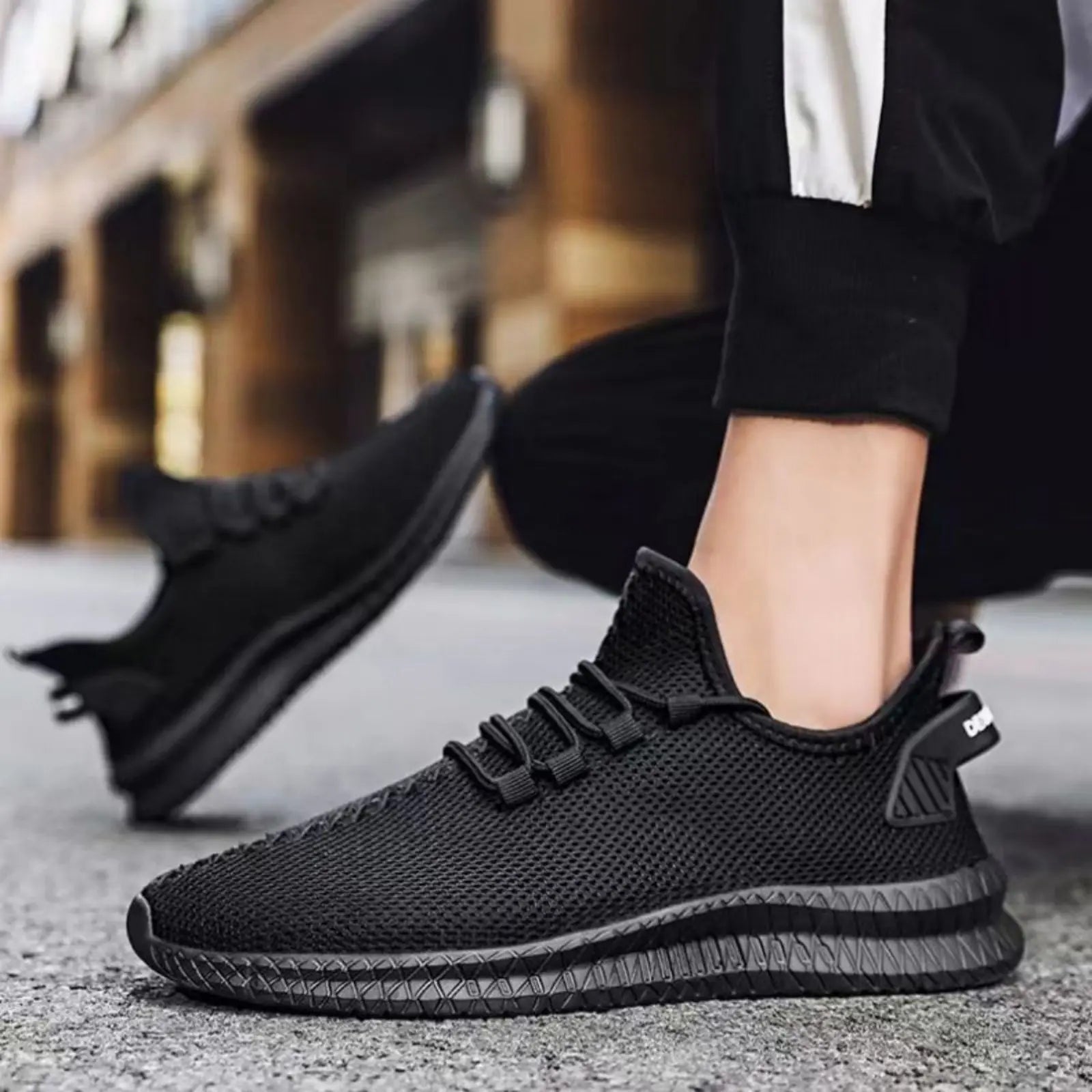 VertexWear Mesh Sneakers