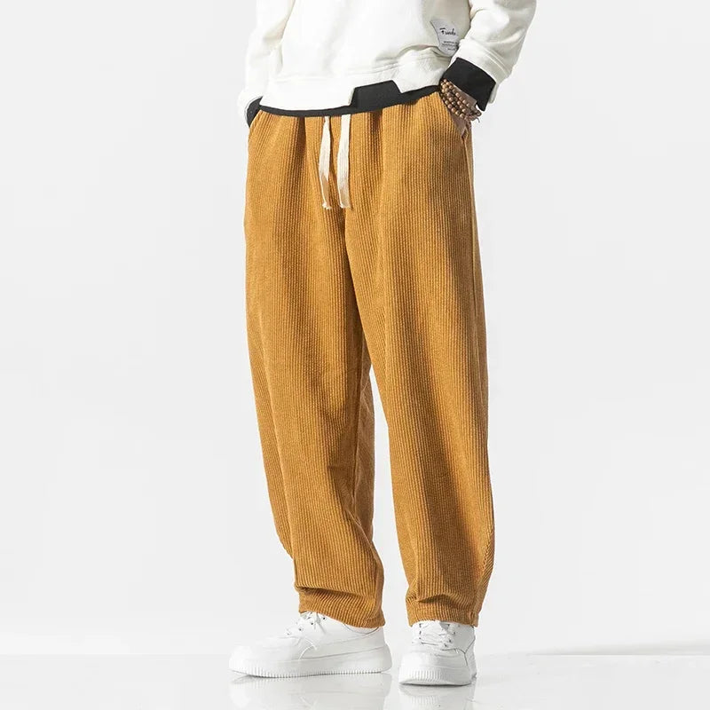 Pantaloni larghi in corduroy con coulisse