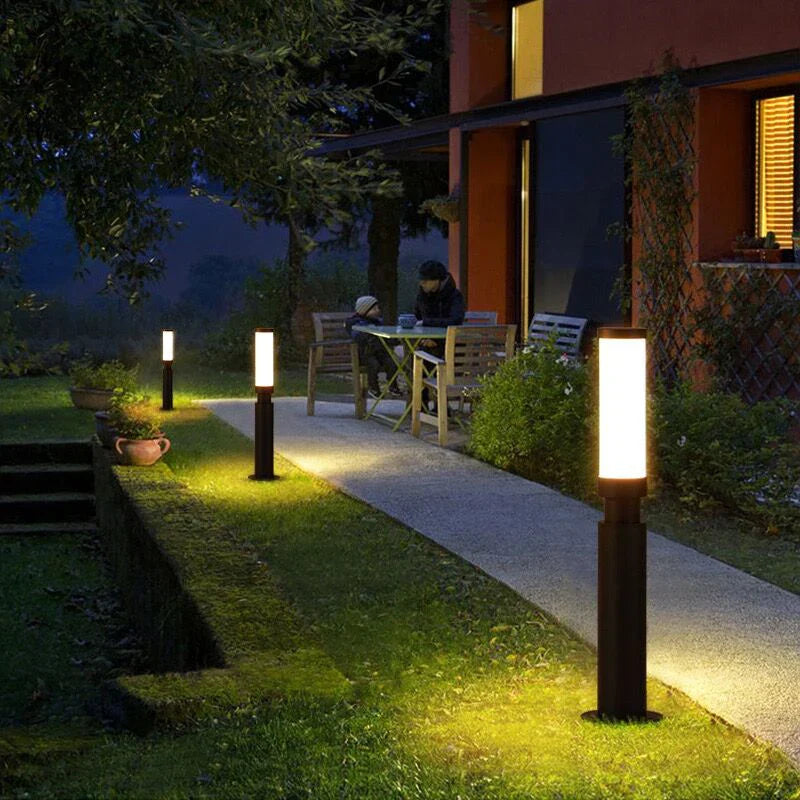 Timber Waterproof Pole Lamp