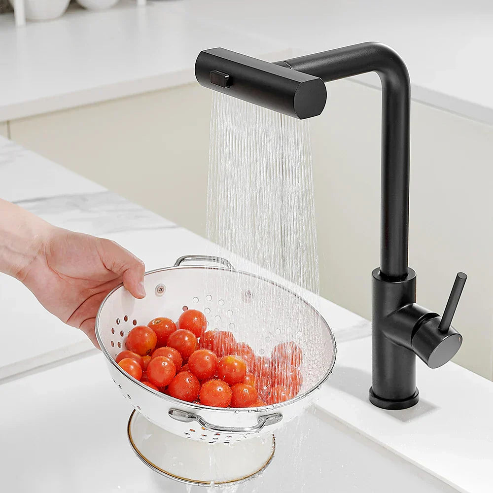 Modello di lusso con rubinetto da cucina rimovibile in acciaio inossidabile a cascata multifunzionale