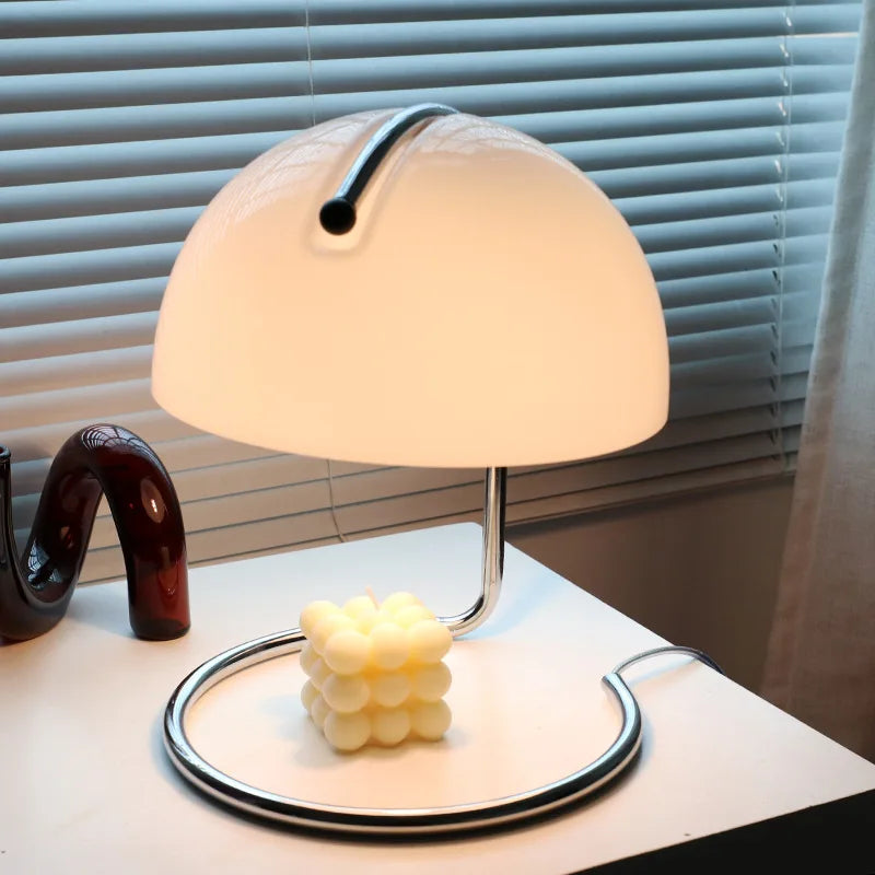 Lampe chauffe-bougie champignon de style Bauhaus