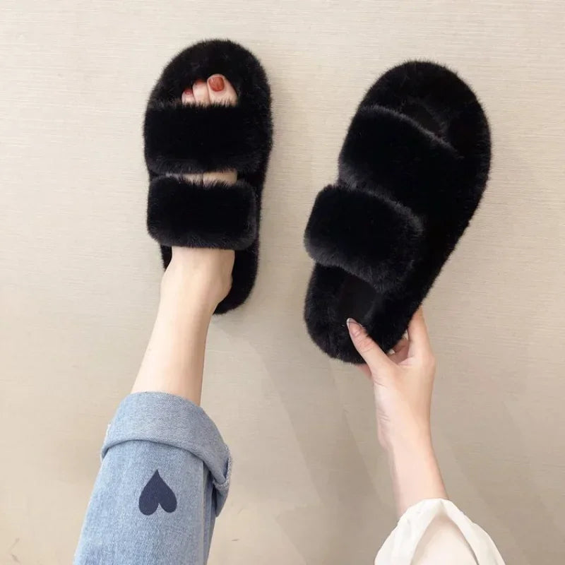 FurGlam - Weiche Fell-Slipper mit gekreuzten Riemen