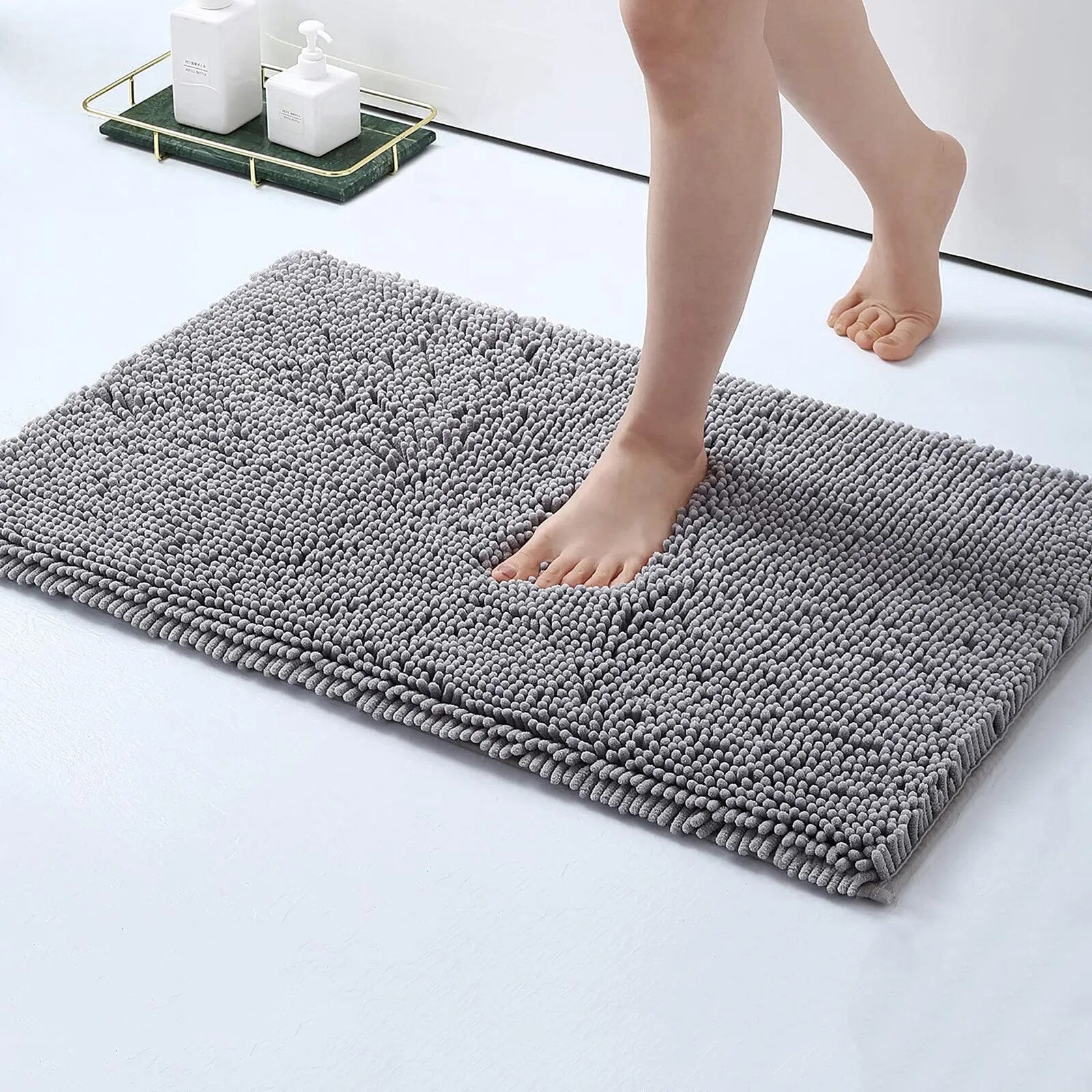 Thick Non-Slip Bath Mat – Soft, Absorbent Bathroom Rug for Safety and Comfort