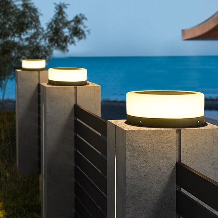 Vrimlo Column Lamps