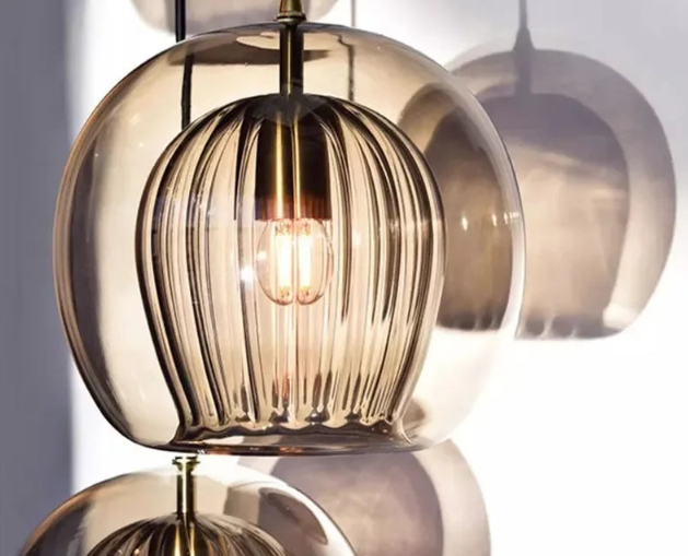 TimberGlow - Modern glass pendant lamp