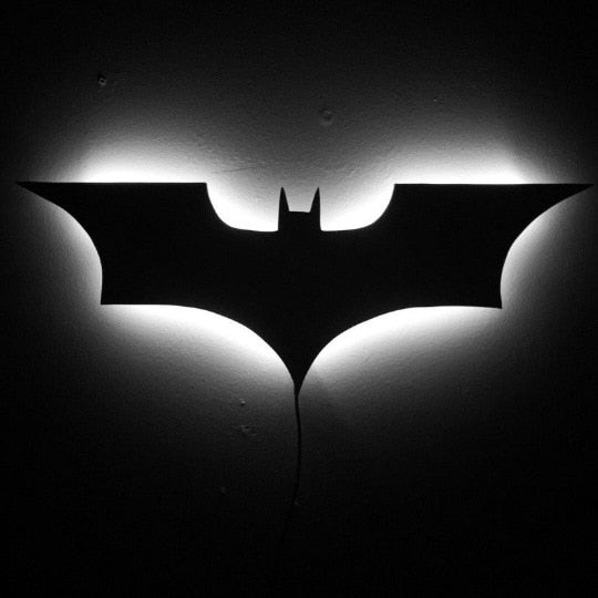 Batman LED-vegglampe med trådløs fjernkontroll og fargeendring