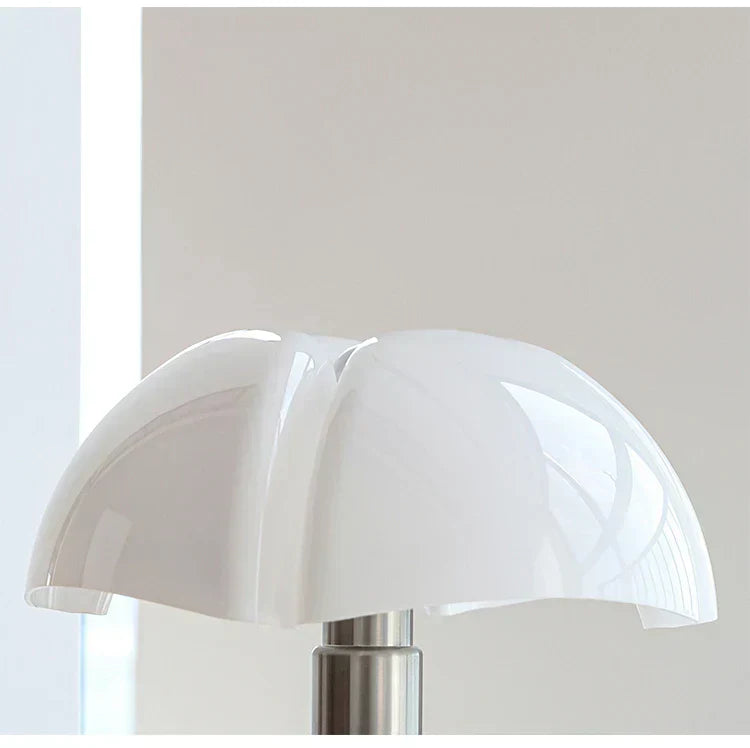 ClassicGlow – Elegante luce classica