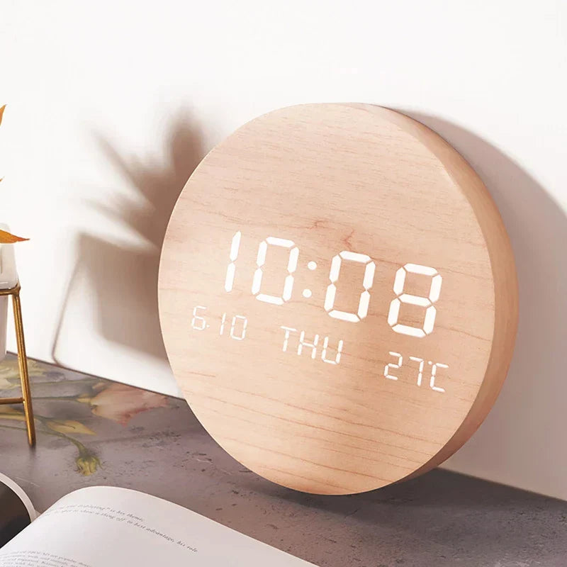 EcoChime – Orologio da scrivania in legno con sveglia e display LED