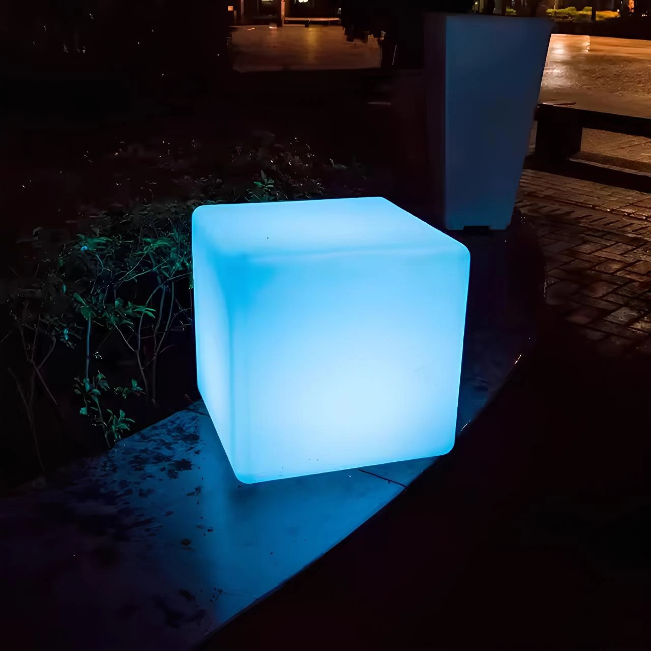 Rechargeable Waterproof LED Cube Lights - Modern Outdoor Lighting