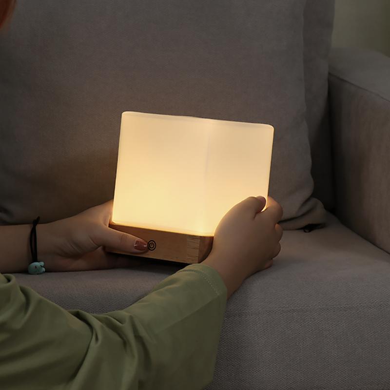 GloedCube - Lámpara de mesa LED inalámbrica con pilas para iluminación de mini escritorio nórdico