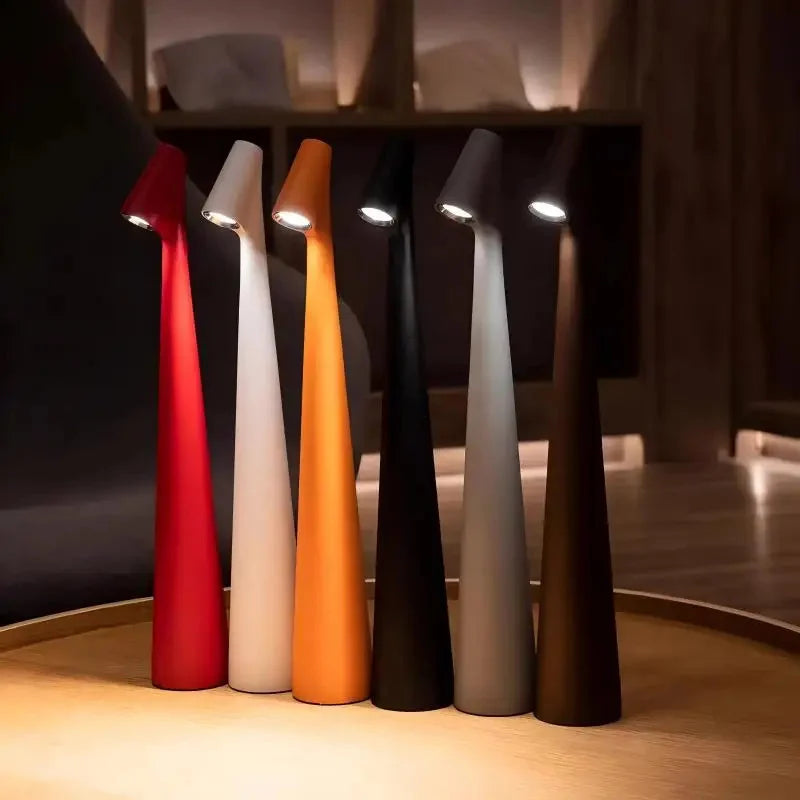 Minimalistic Nordic design Table lamp | Wireless | LED | Reading lamp | Dinnerlamp