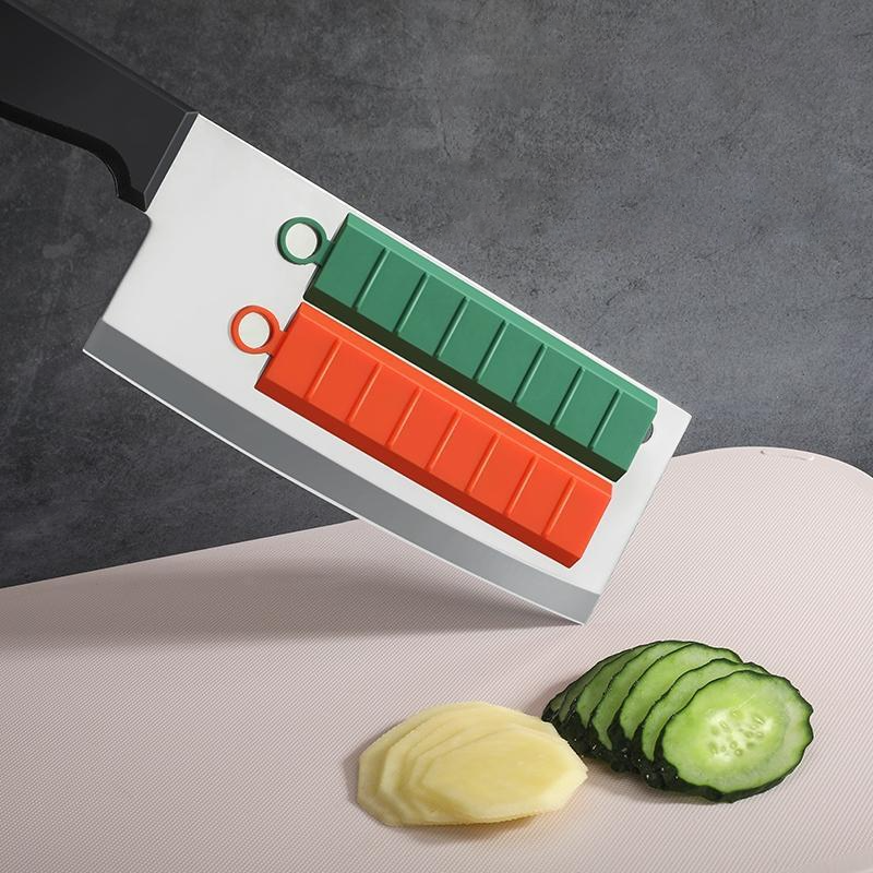 Non-Stick Slicing Tool