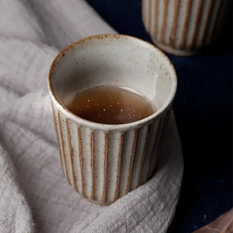 Juego de tazas de café de cerámica Adella