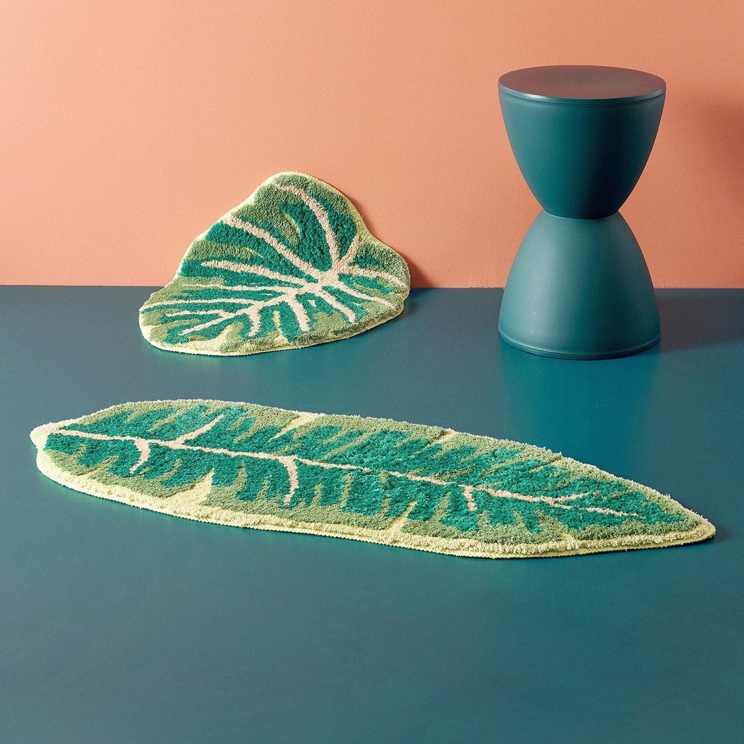 Tropical Monstera & Banana Leaf Non-Slip Mat – Nature-Inspired Decor for Your Home