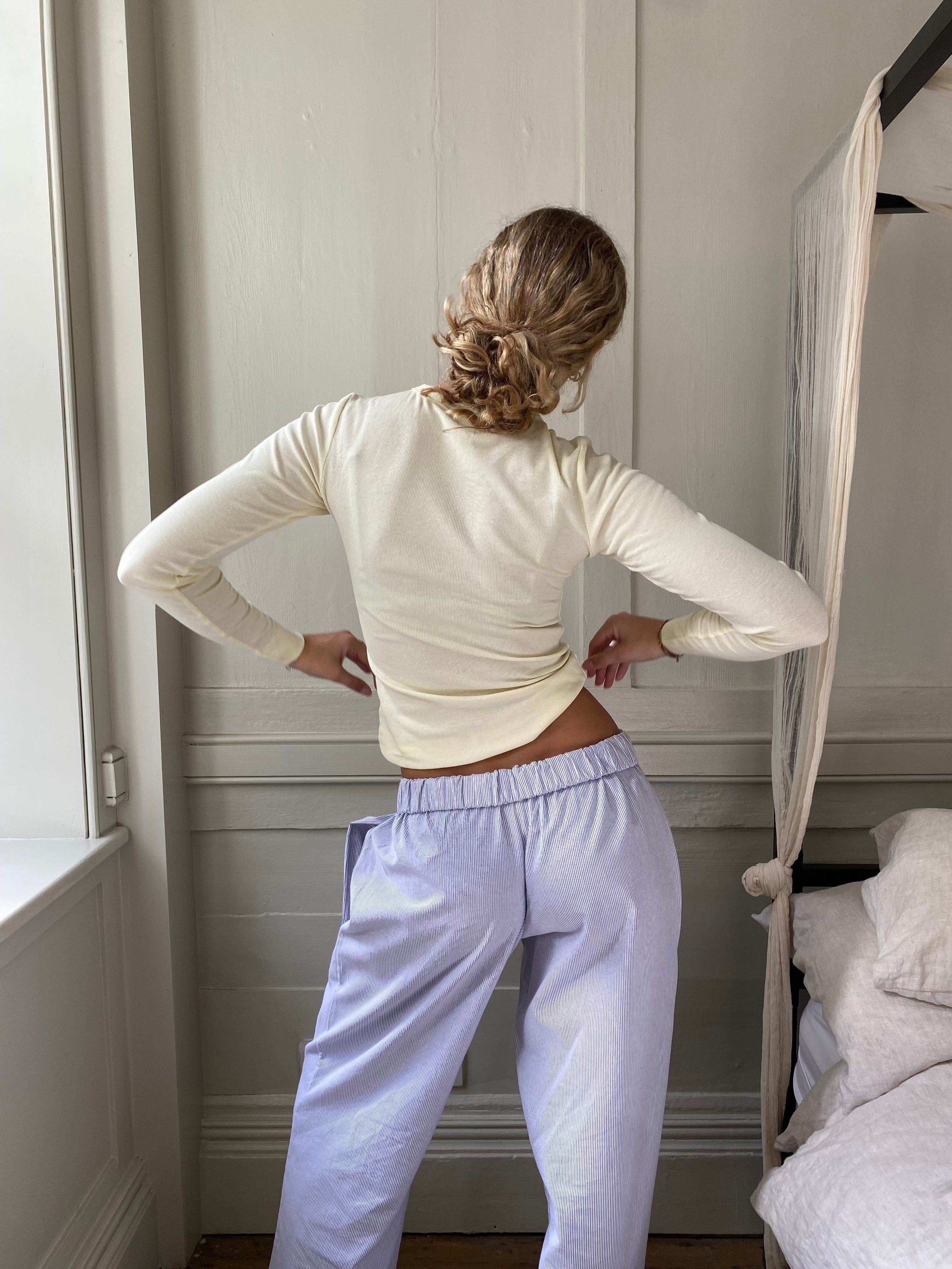 Olesia - lounge pants for women