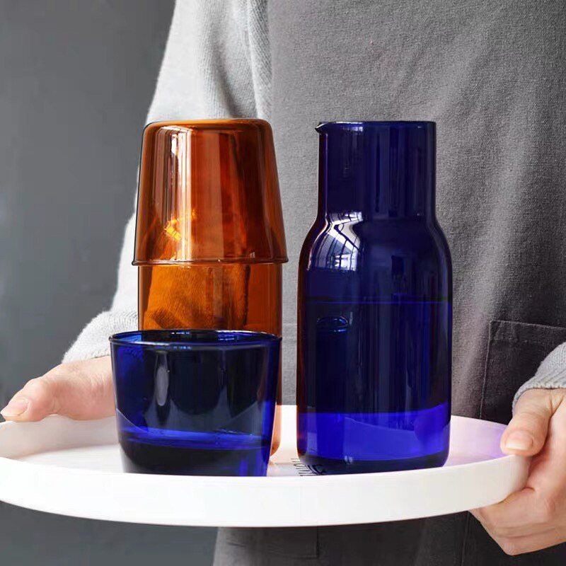 Ensemble de tasses colorées en verre borosilicaté