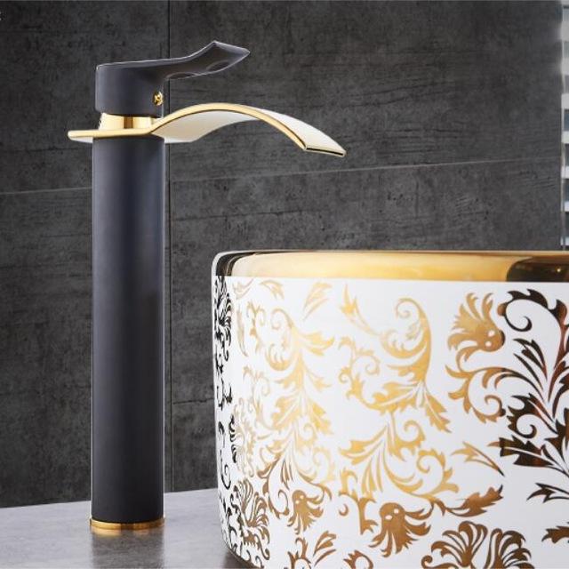 Rubinetto per bagno di lusso a cascata in ottone dorato e bianco - Rubinetto per lavabo con maniglia singola montato su piattaforma contemporanea