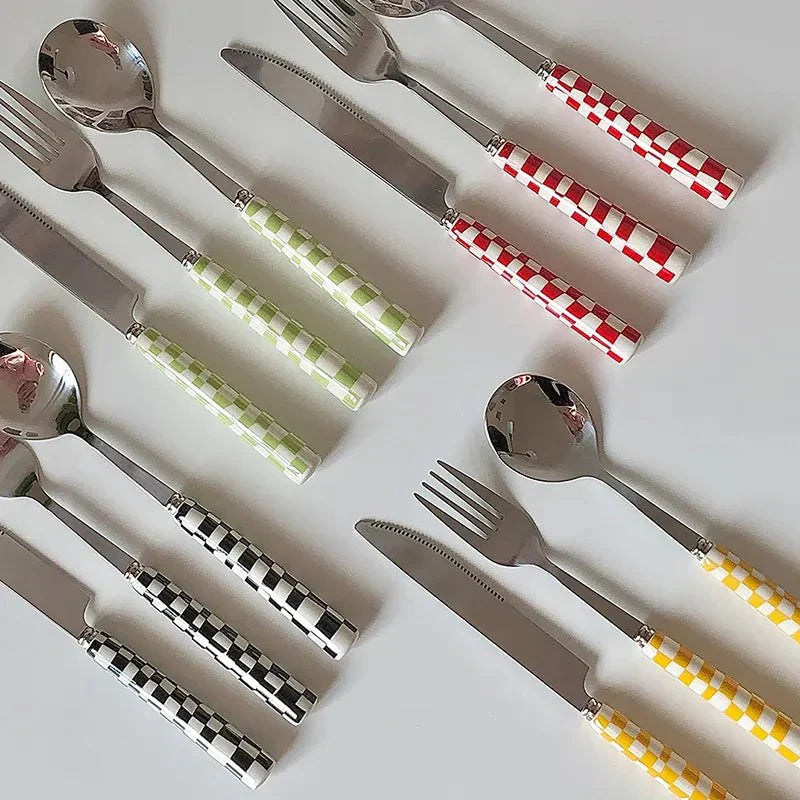 Chequered Pattern Stainless Steel Cutlery Set