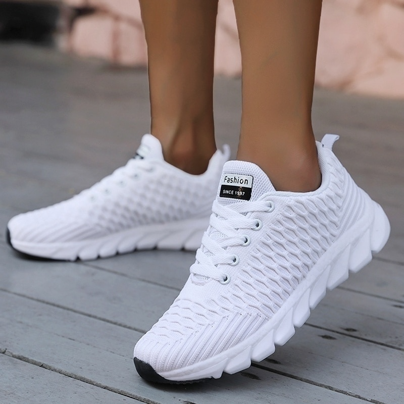 DynamicRun-Stricksneaker – flexible und atmungsaktive Schuhe