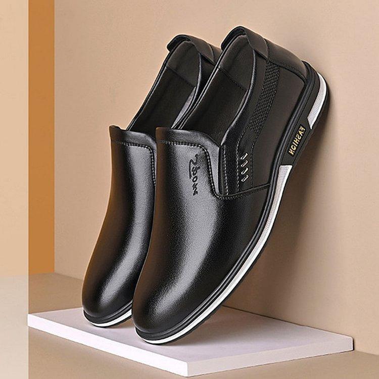 Klassisk elegans: "ElegantStride" premium läder loafers för män