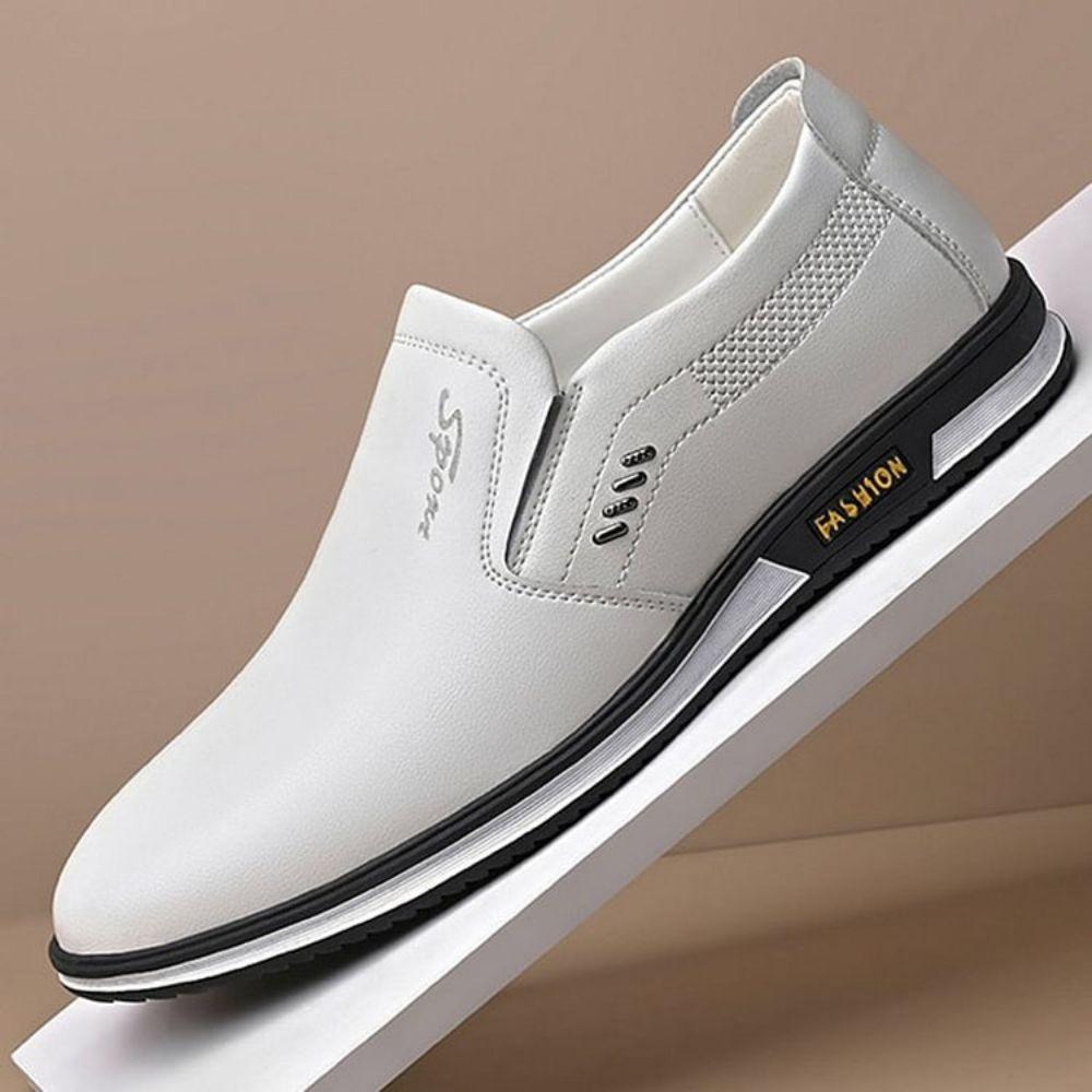 Klassisk elegans: "ElegantStride" premium läder loafers för män