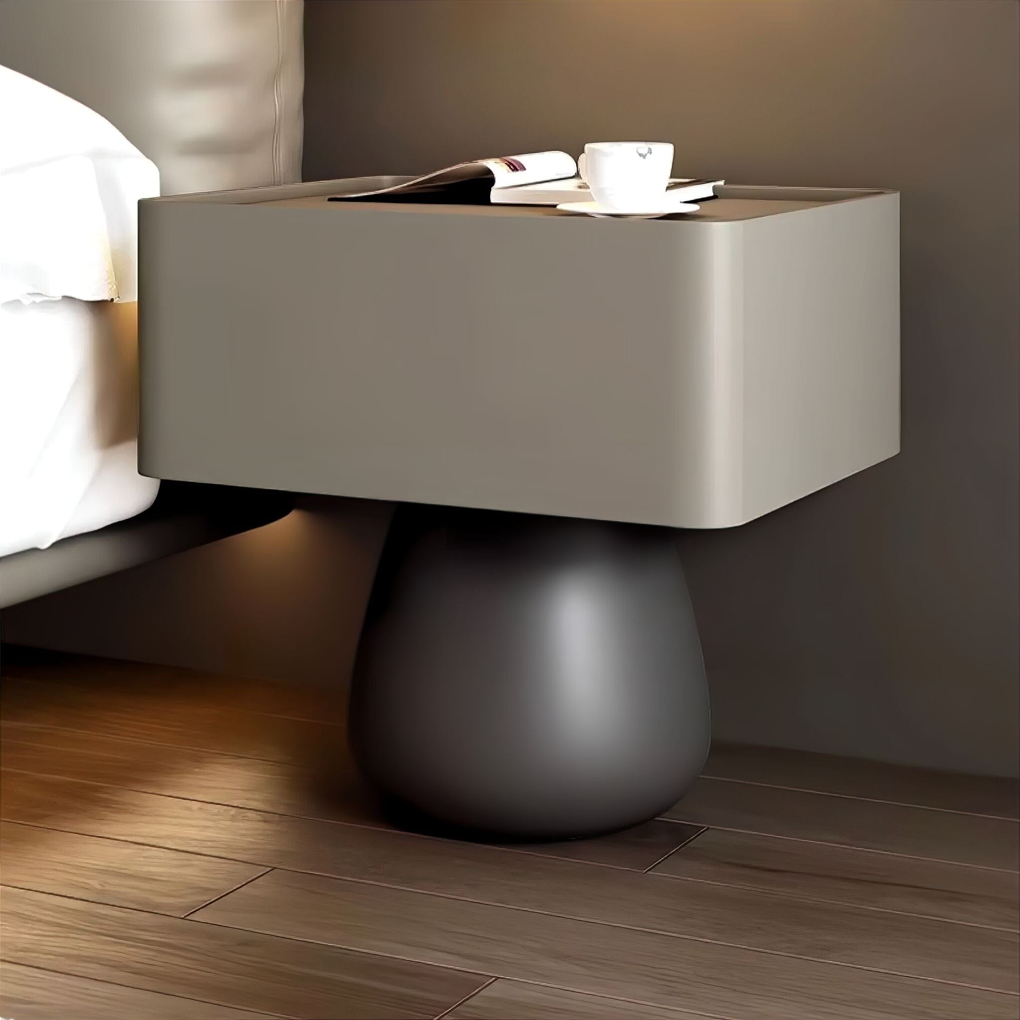 Faustine Bedside Table